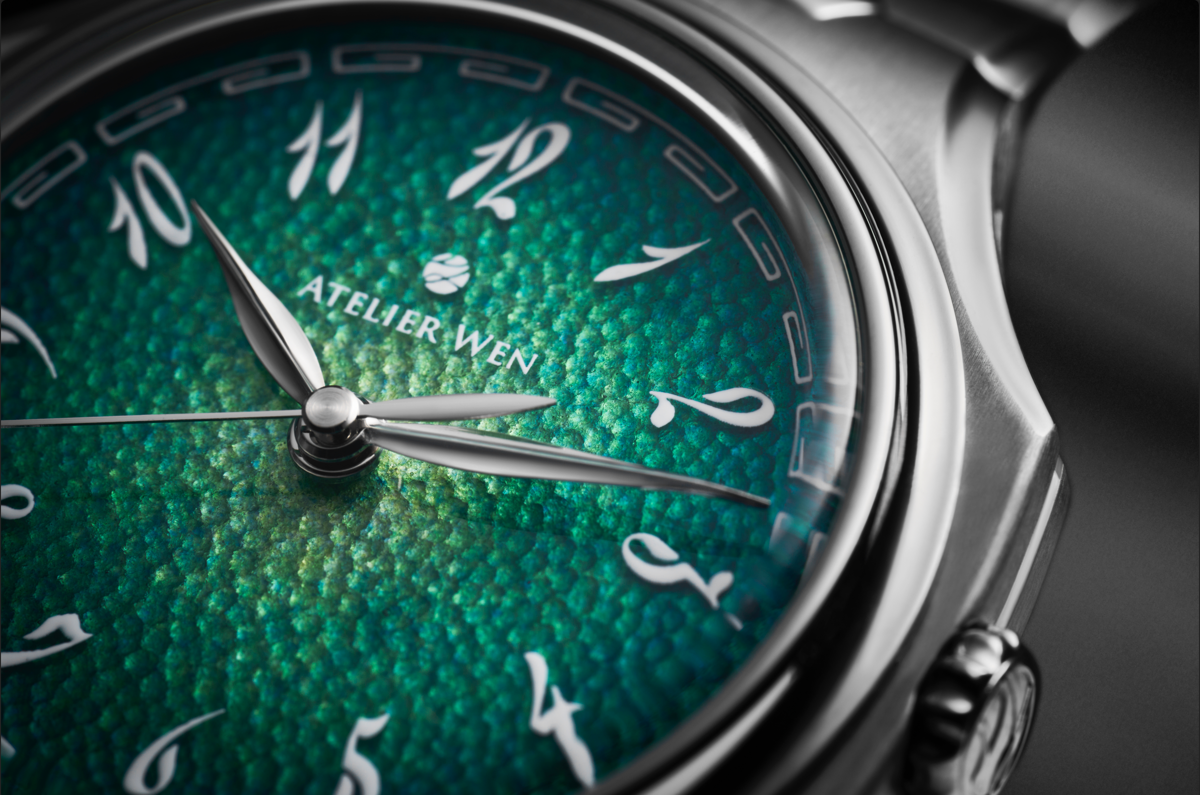 Atelier Wen launches the world’s first full-tantalum watch, Inflection